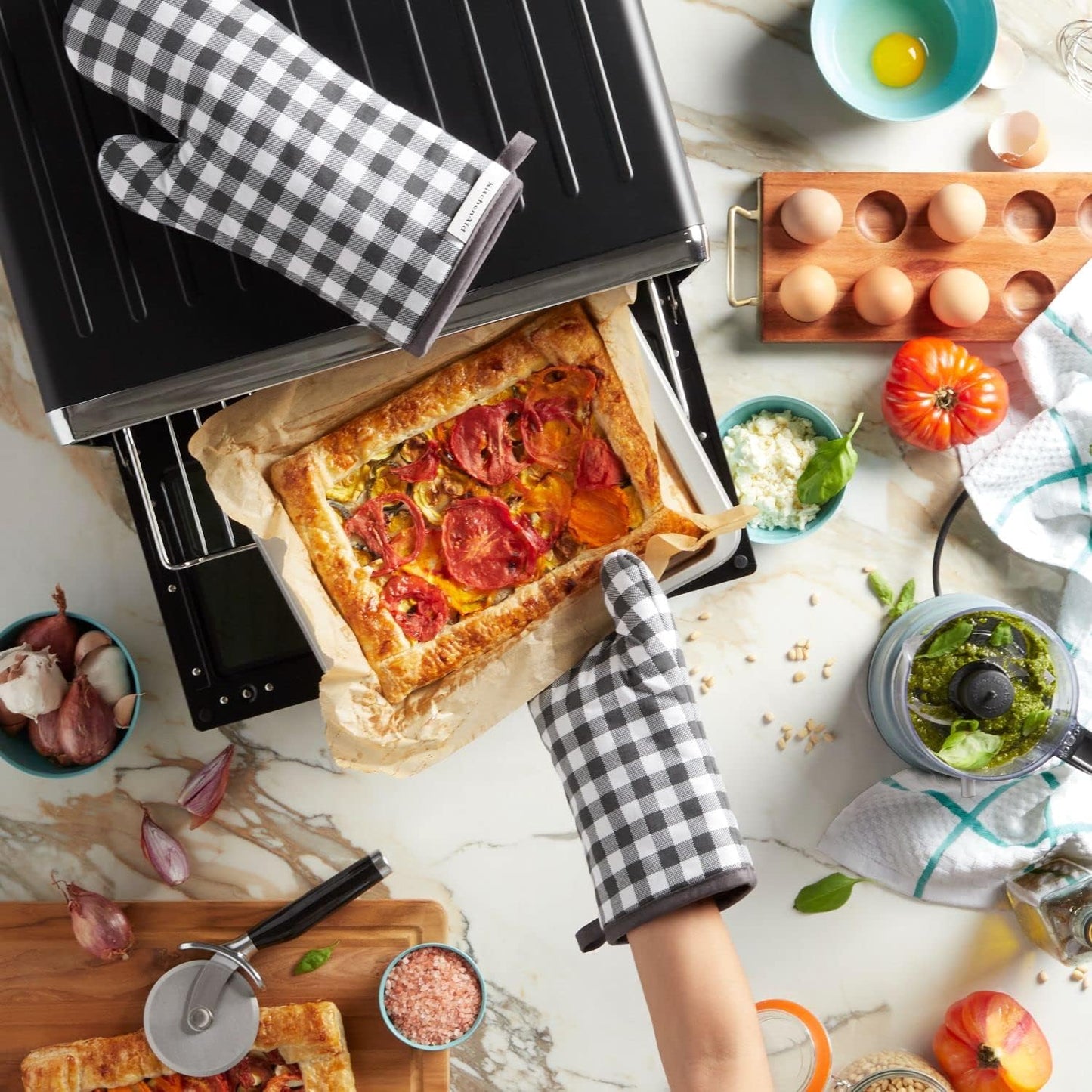 KitchenAid Gingham Oven Mitt 2-Pack Set, Charcoal Grey, 7"x13"