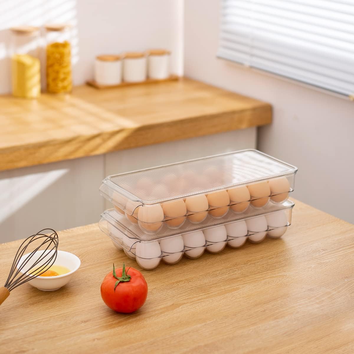 cutesun Egg Holder for Fridge, egg organizer for refrigerator, Egg Tray for Refrigerator with Lid, Plastic Container for Refrigerator Bins Holds 21 Eggs (1 Pack, 21)