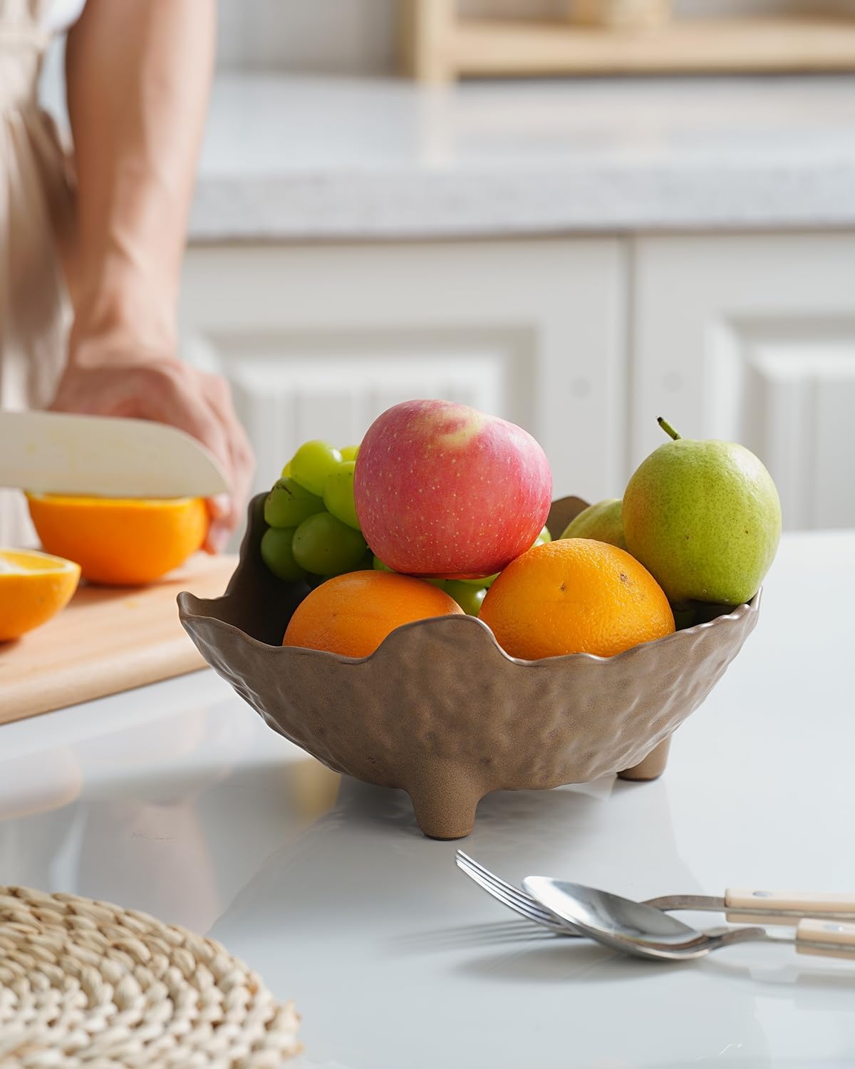 Fruit Bowl for Kitchen Counter, Porcelain Decorative Bowl for Home Décor Modern Pedestal Bowl with 3-Legs Large Centerpiece Bowl for Breads, Nuts, Brown
