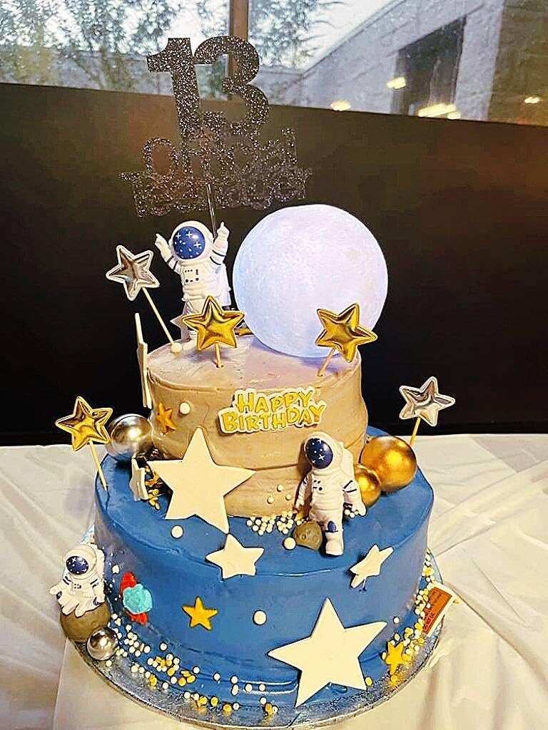 Cake Topper for Kids Astronaut Space Birthday Cake Decoration, 3D Soft Light Moon Outer Space Cake Topper for Party Supply, LED Moon Planet Birthday Cake Decoration