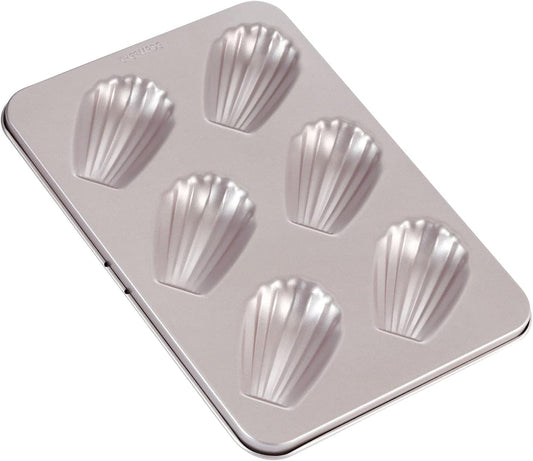 CHEFMADE Madeleine Mold Cake Pan, 6-Cavity Non-Stick Oval Shell Madeline Bakeware for Oven Baking (Champagne Gold)