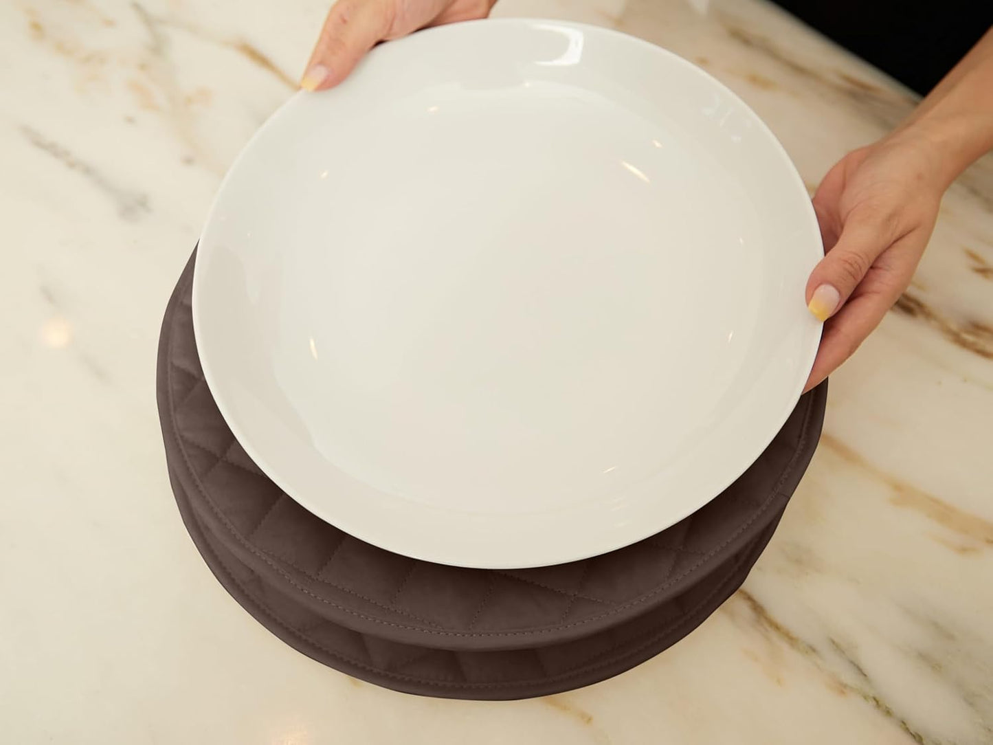 Covermates Keepsakes - Quilted Divider Set - Set of 4 - Scratch & Breakage Protection - Stain Resistant - Machine Washable - China Storage, Bronze