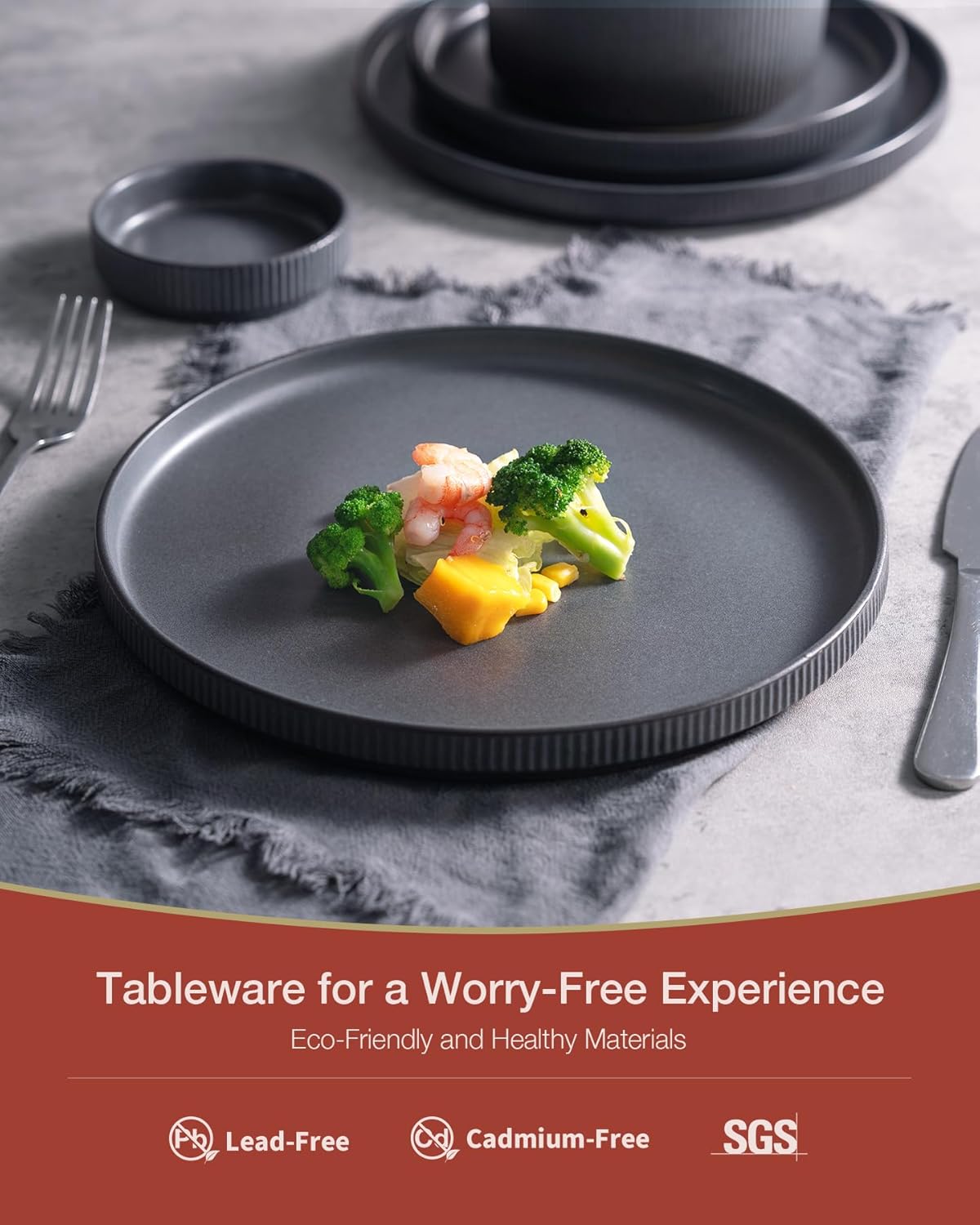 Famiware Star Dinnerware Sets, Plates and Bowls Set for 4, 12 Pieces Ribbed Dishes - Chip and Scratch Resistant, Microwave and Dishwasher Safe Tableware, Matte Dark Charcoal