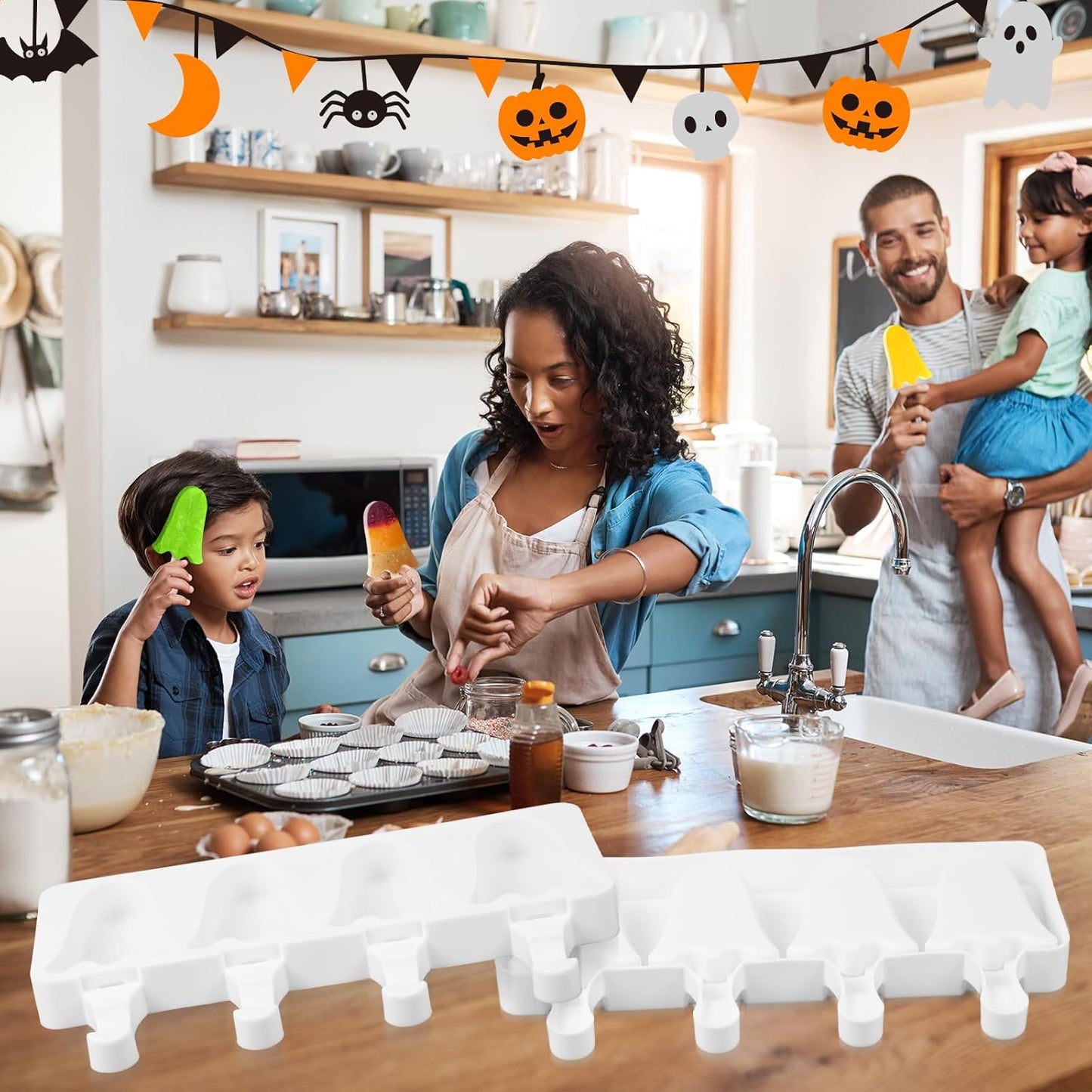 Hushee Halloween Ghost Shaped Mold Large 4 Cavity Reusable Silicone Cakesicle Cake Pop Ice Cream Mold for Halloween Adults Homemade Ice Cream Chocolate Candy DIY Trick Dessert Decorating