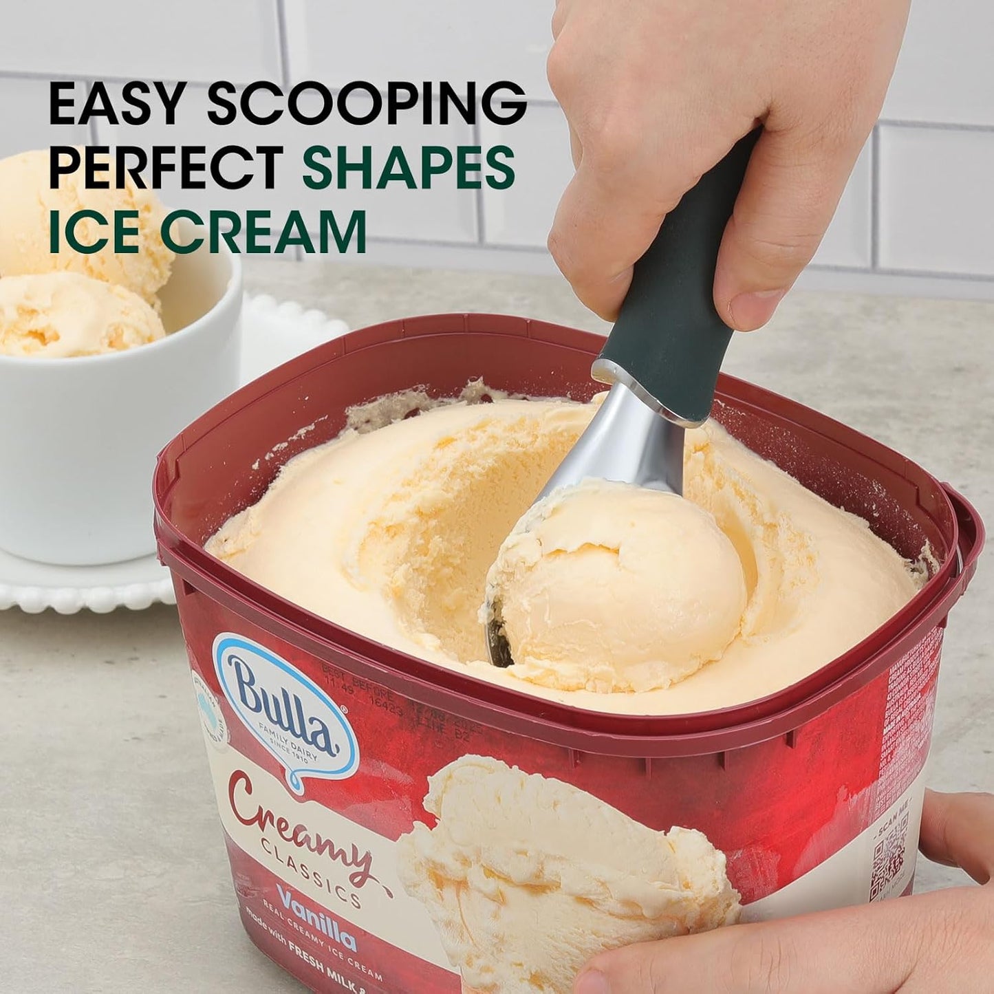 Beneno Heavy Duty Ice Cream Scoop - Upgraded Anti-Fracture Design, Comfortable Grip Long Handle, Effortless Scooping & Dishwasher Safe, Green