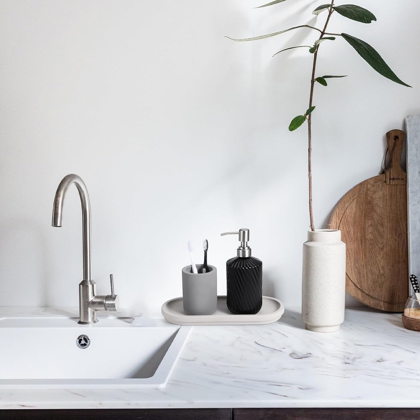 Diatomaceous Earth Sink Caddy, Instant Dry Bathroom Kitchen Sink Organizer, Minimalist Water Absorbing Dish Soap Holder, Stone Tray for Sponge Brush Candles (Grey)