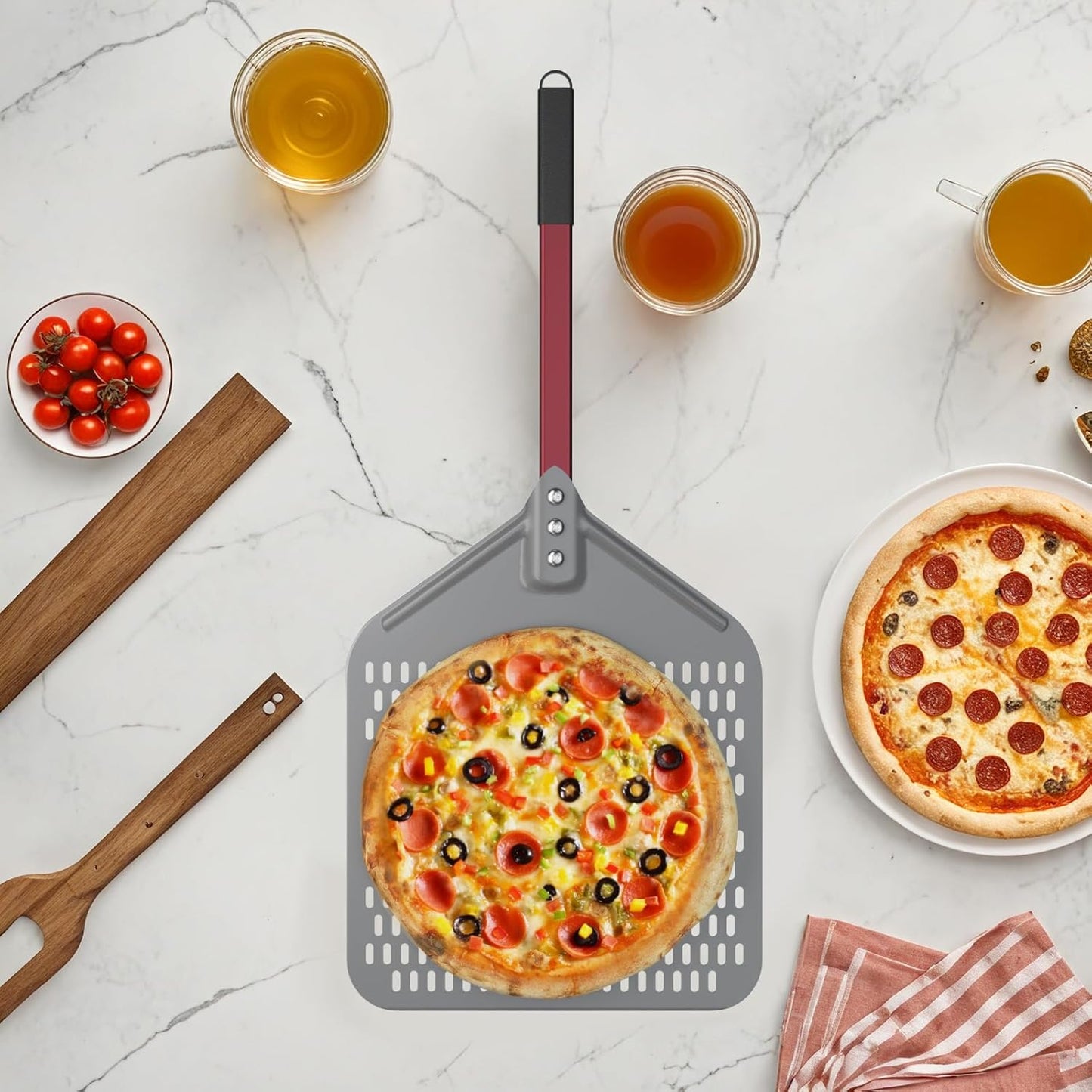 crosson 14”×18“ Perforated Pizza Peel, Pizza Spatula Paddle, Lightweight Pizza Turning Peel with 16“ Long Handle, Pizza Oven Accessories, Pizza Tools, Rectangle Pizza Turner