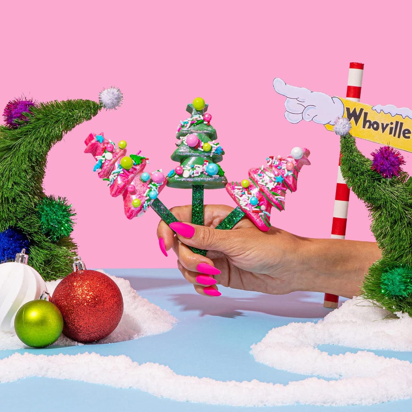 Fancy Sprinkles Mariah Tree Cakesicle Mold, 4 Cavities Reusable Silicone, For Baking & Dessert Decorating, Includes 8 Gold Glitter Acrylic Sticks (10.3” W x 0.8” H x 3.9” D)