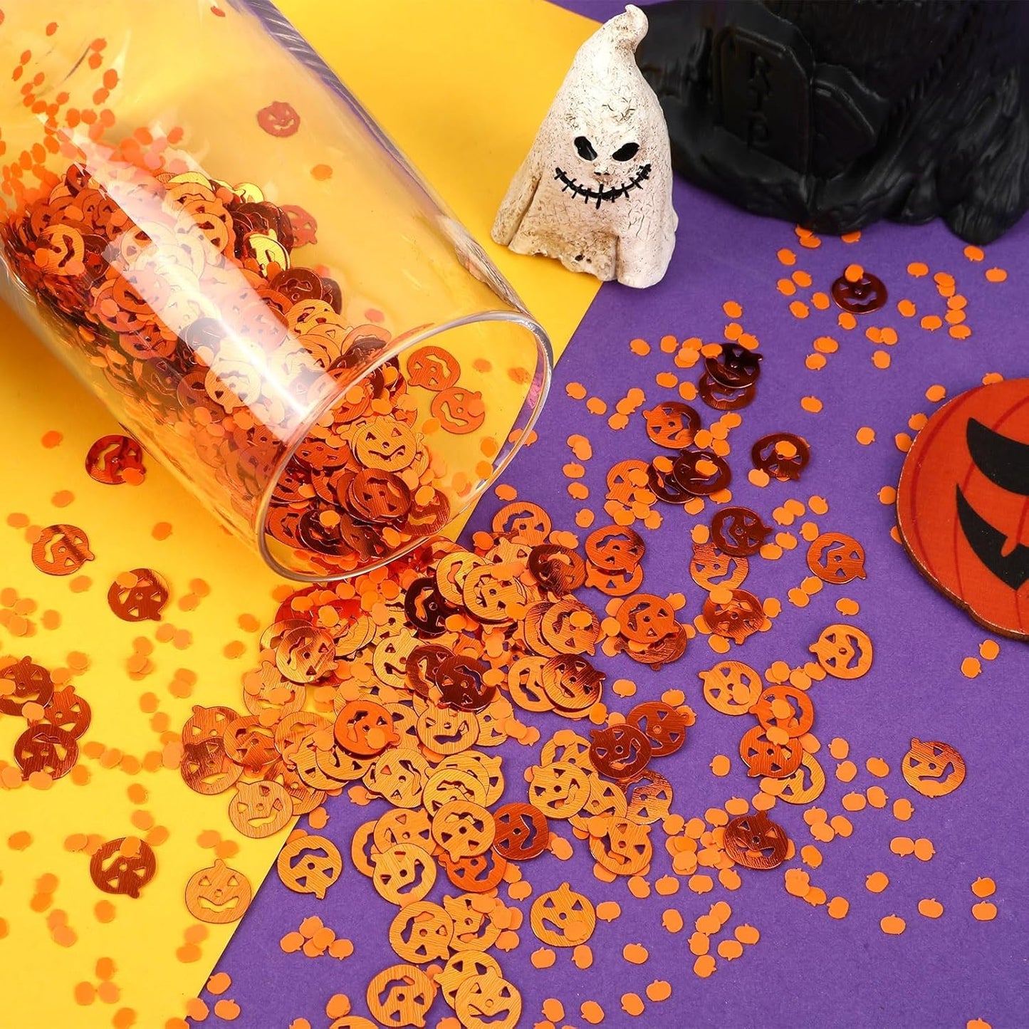 MARFOREVER Halloween Pumpkin Confetti Table Decorations, Orange Pumpkin Scatter Confetti Party Table Decor Mixed Size Pumpkin Sprinkles for Fall Halloween Party Supplies