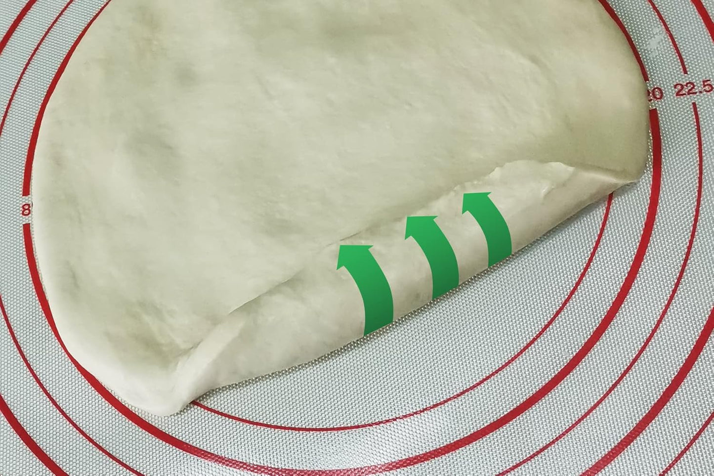 Yansumi Silicone Pastry Mat Extra Large Non-Slip Mat for Rolling Dough Pie Crust and Baking Non-Stick with Measurements (Red, 32x24) (Red, 24"L x 16"W)