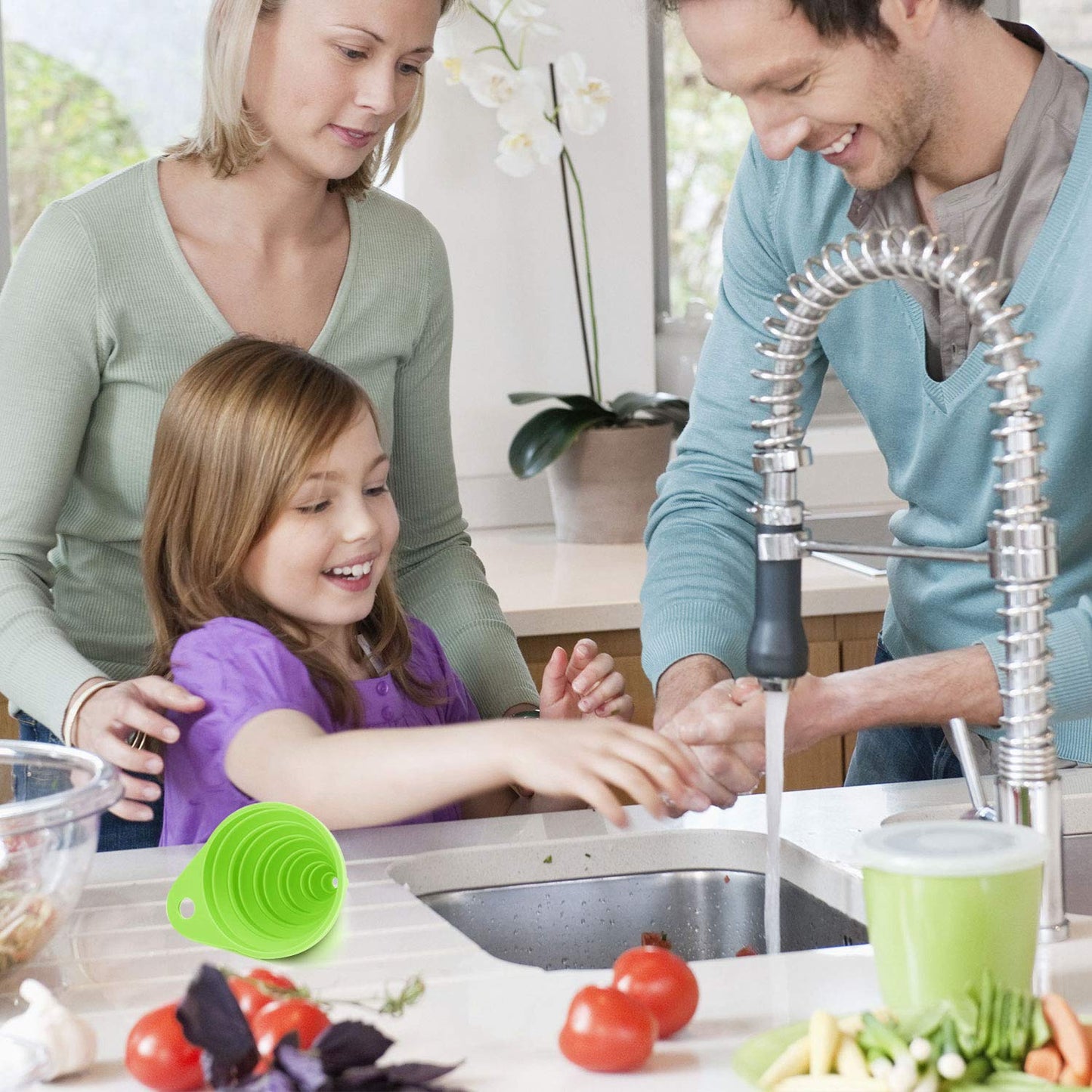 Funnels for Kitchen Use, Food Grade Silicone Collapsible Kitchen Funnel (Green)