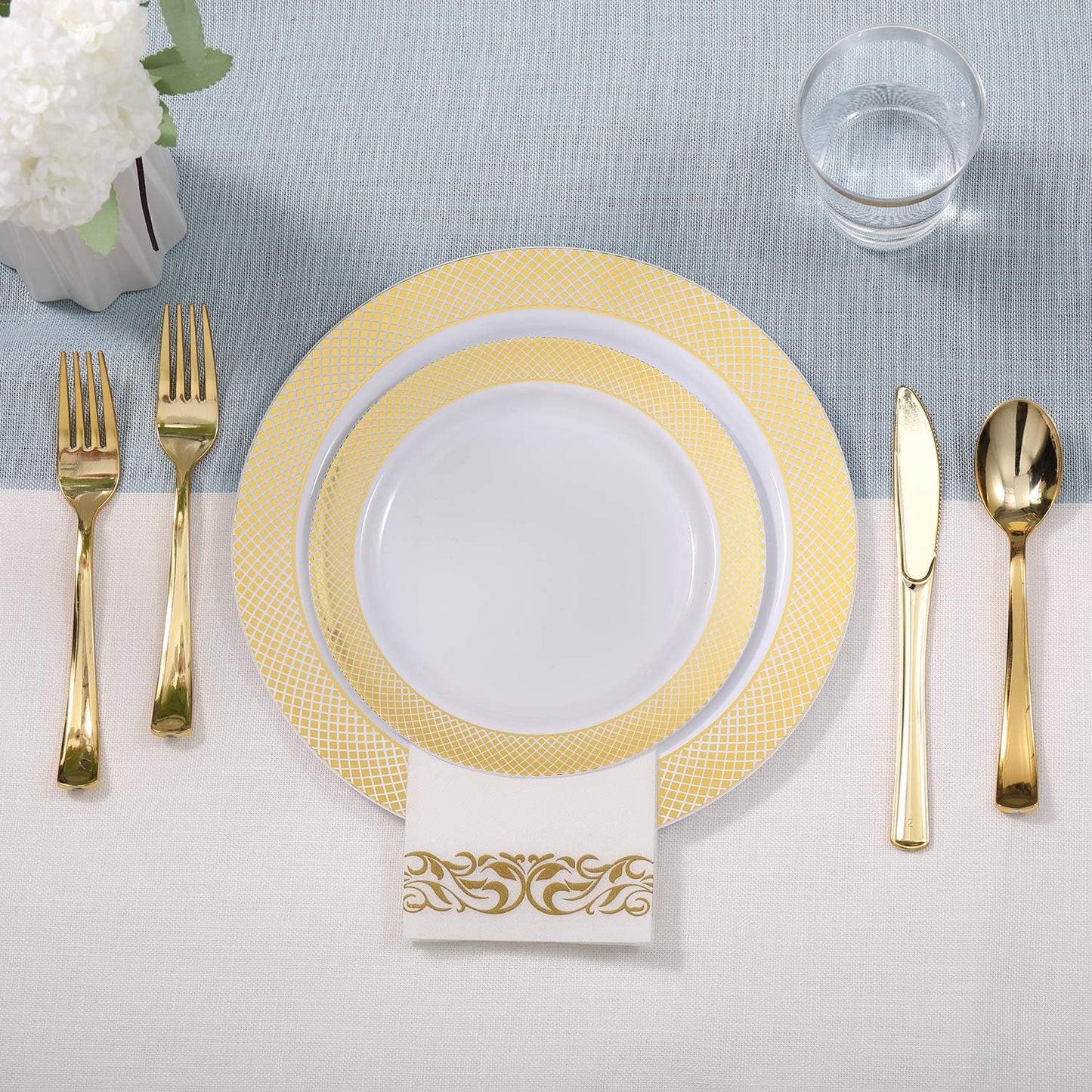 FOCUSLINE 175 Count Gold Dinnerware Set for 25 Guests - Disposable Plastic Plates with Gold Grid, Includes 25 Dinner & Salad Plates, Cups, Napkins, Cutlery Set for Wedding Parties