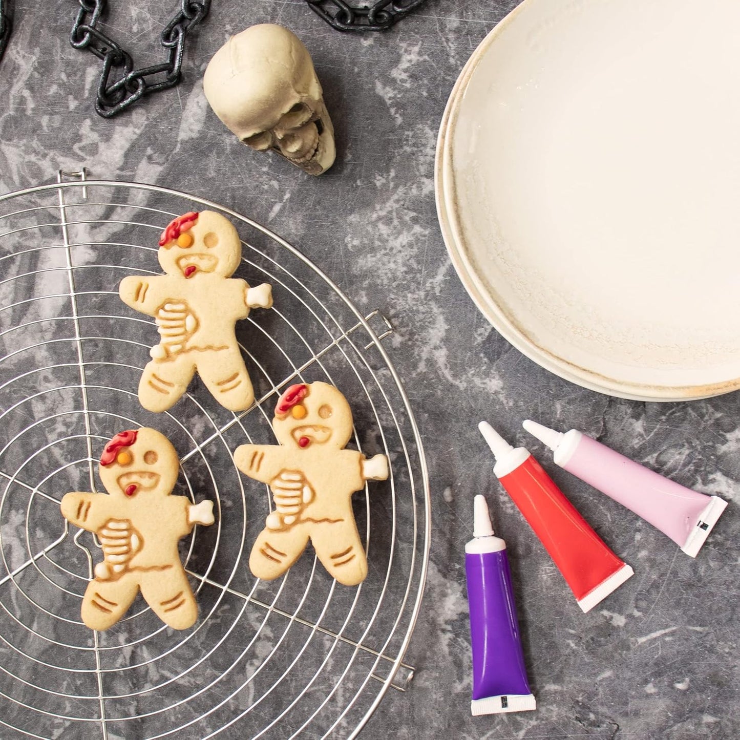 Zombie Gingerbread Man cookie cutter, 1 piece - Bakerlogy