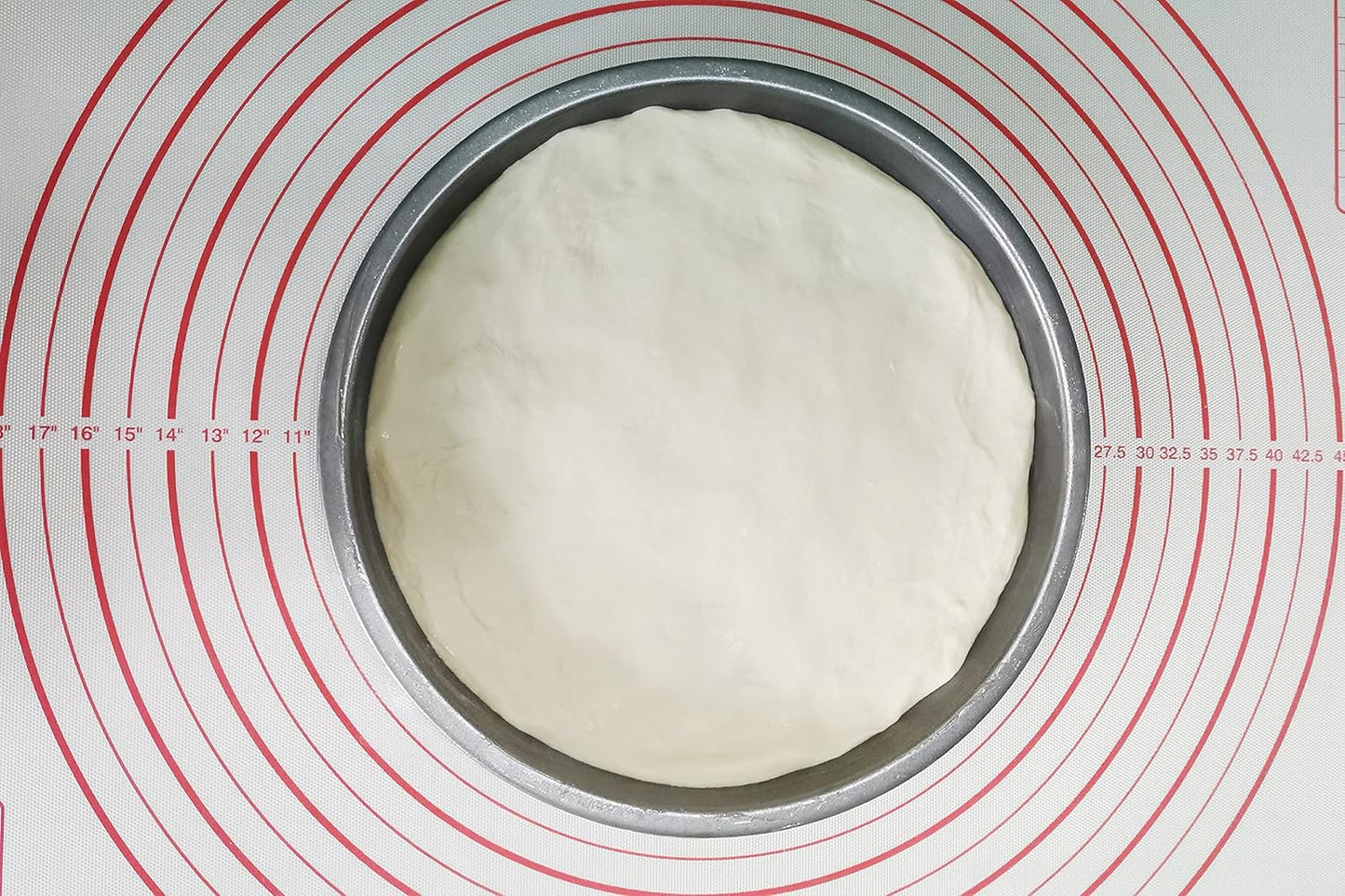 Yansumi Silicone Pastry Mat Extra Large Non-Slip Mat for Rolling Dough Pie Crust and Baking Non-Stick with Measurements (Red, 32x24) (Red, 24"L x 16"W)