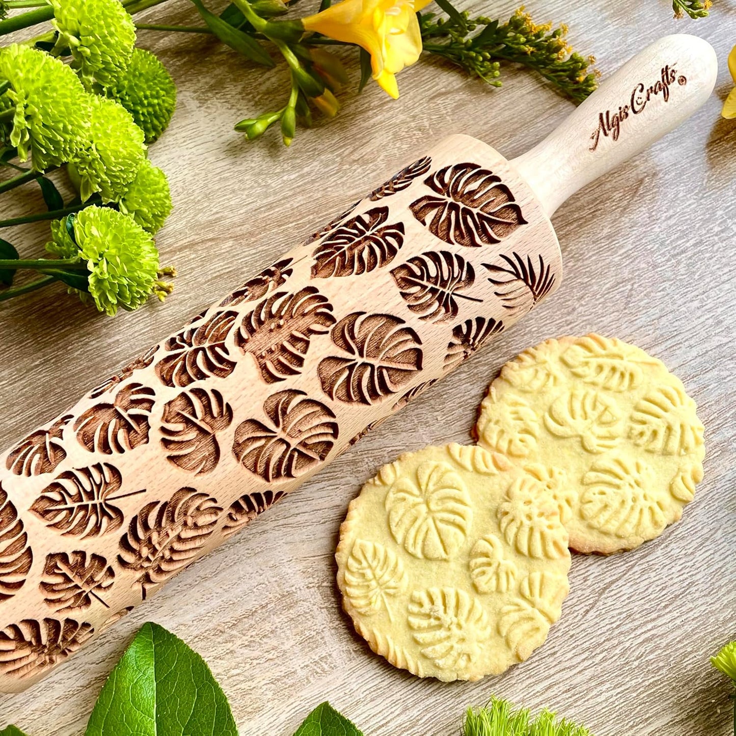 Embossing Rolling Pin MONSTERA with Tropical Pattern. Dough roller for embossed cookies and Pottery by Algis Crafts