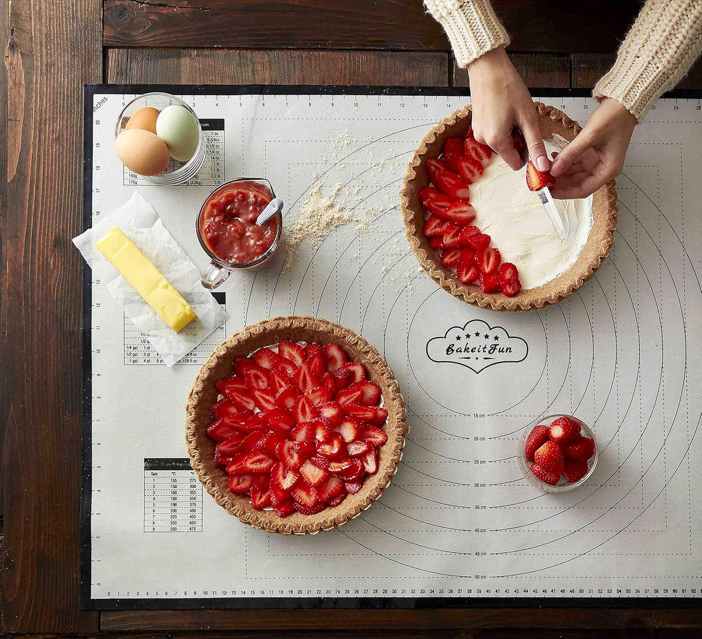 Extra Large Silicone Baking Mat – Non-Stick Pastry Mat with Measurements, Conversion Charts & Heat Resistance – Reusable Food-Grade Silicone for Dough Rolling, Pizza & Baking